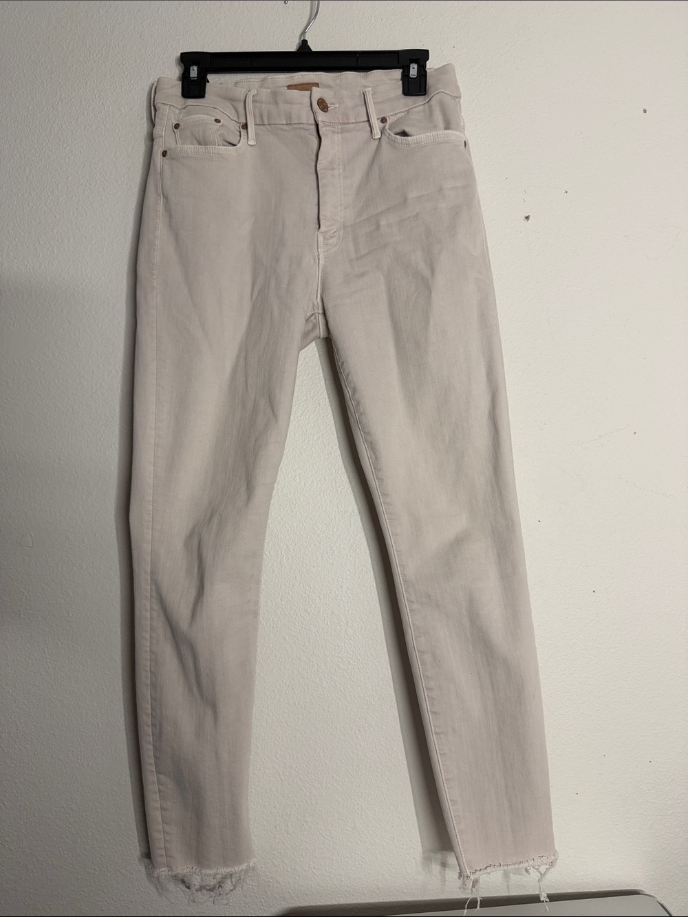 MOTHER High Waisted Looker Dagger Ankle Fray Blush Pink Jeans 30